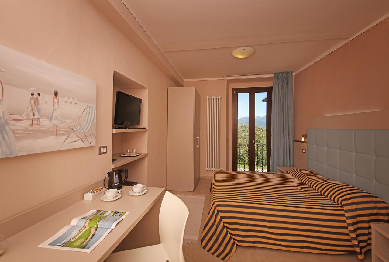 Aparthotel San Rocco Relais Soiano Del Lago Zewnętrze zdjęcie