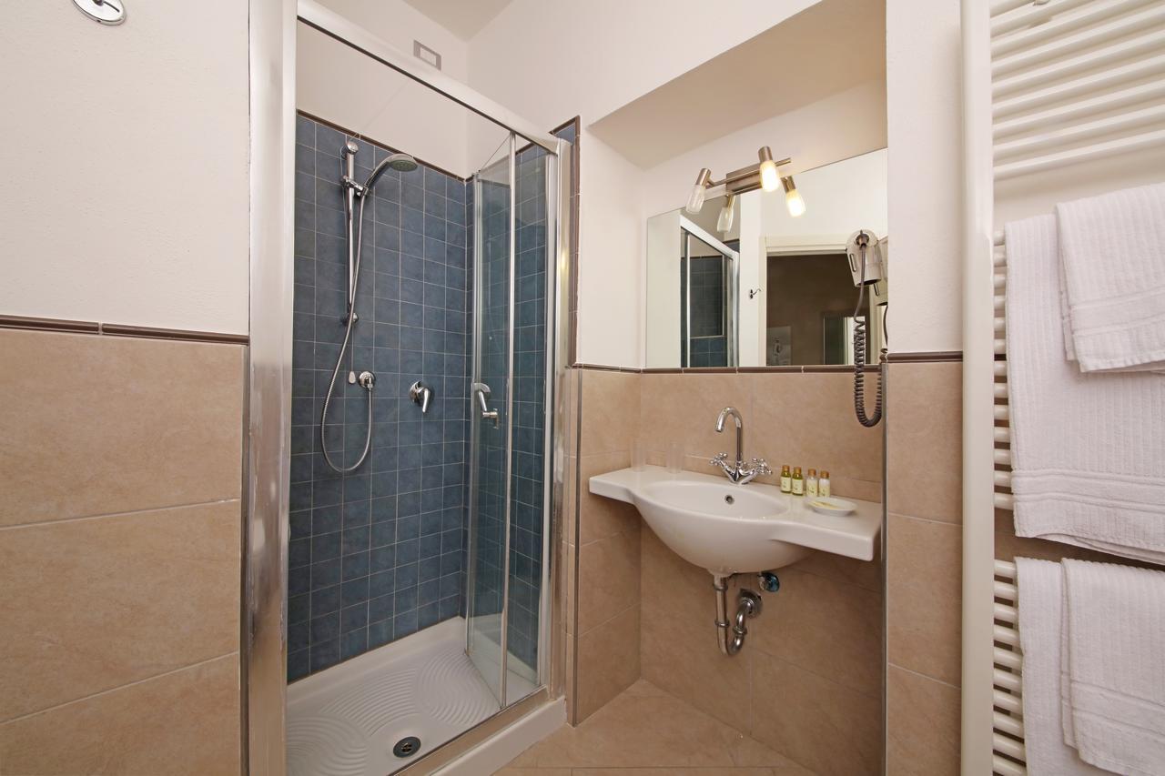 Aparthotel San Rocco Relais Soiano Del Lago Zewnętrze zdjęcie